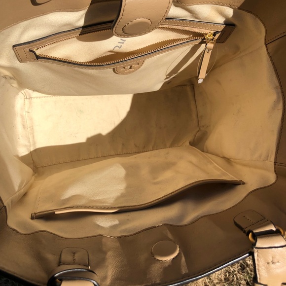 Tory Burch Brooke Leather Tote - Picture 4 of 8